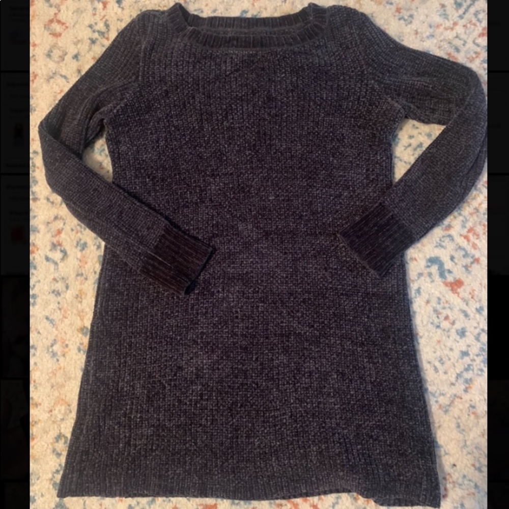 ✨LIKE NEW✨ American Eagle Velour sweater dress. 🦅